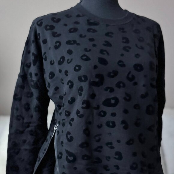 Rails Marlo Black Leopard Long Sleeve Crewneck Zip Pullover Sweatshirt Size XS - Picture 1 of 7